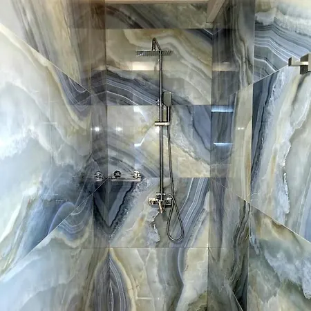 Etti - Paradise La Roca Appartement *