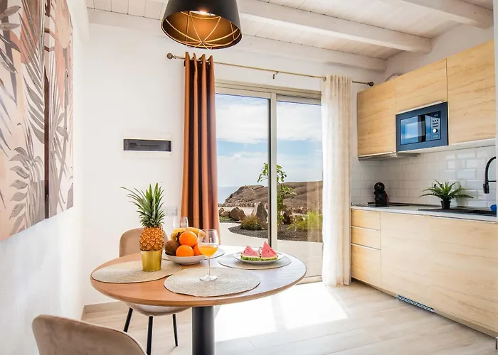 Etti - Paradise La Roca * Lajita