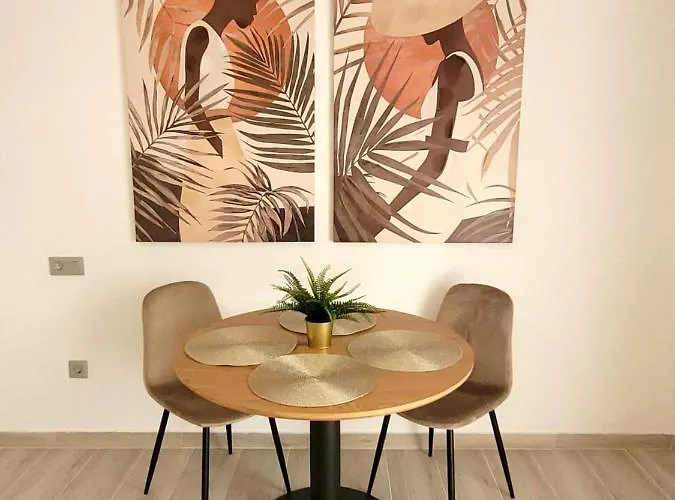 Etti - Paradise La Roca